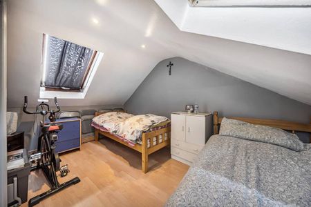 4 bedroom terraced house to rent - Photo 4