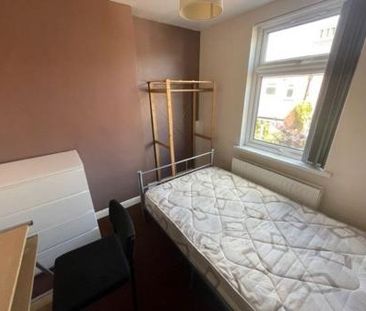 Westcotes Drive, Leicester - Photo 4