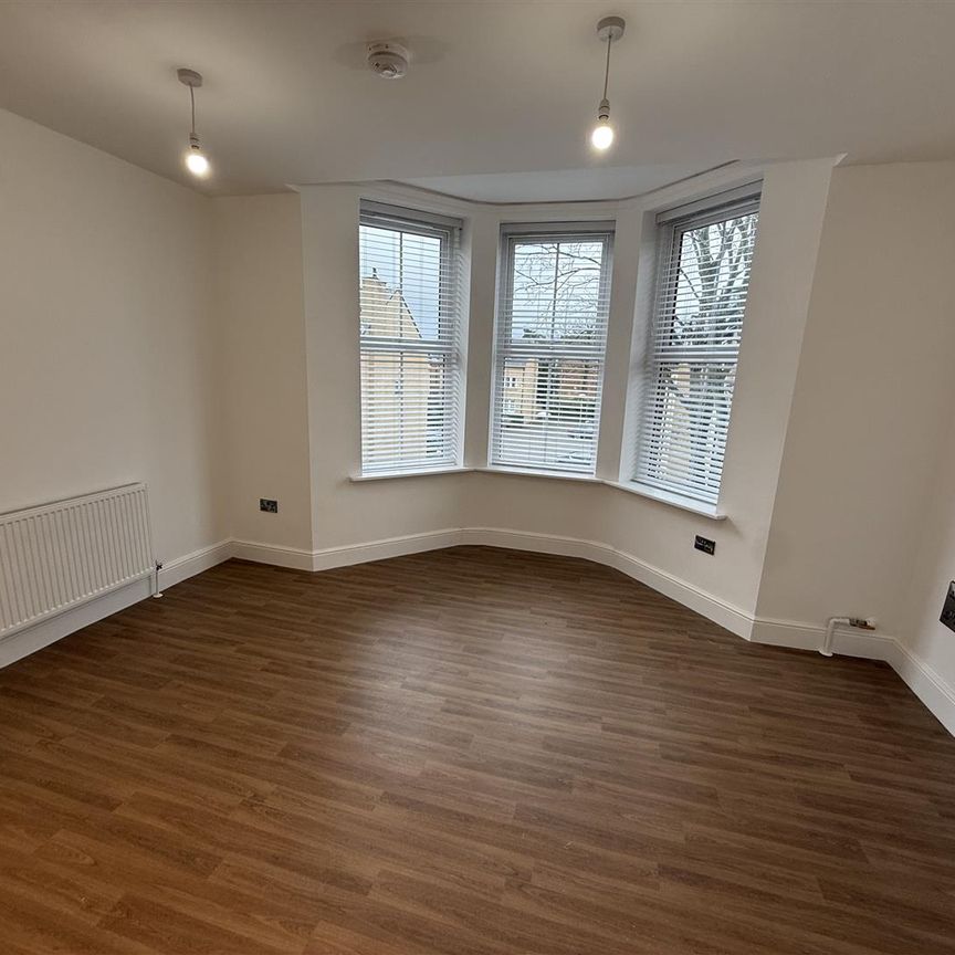 123 Palatine Road, Didsbury - Photo 1