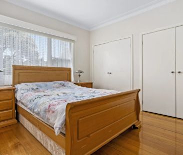 The ultimate location and lifestyle - Photo 4