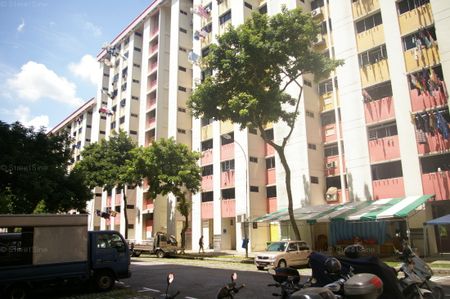 Blk 338 Bukit Batok Street 34 (Bukit Batok), HDB 3 Rooms - For Rent - Photo 2