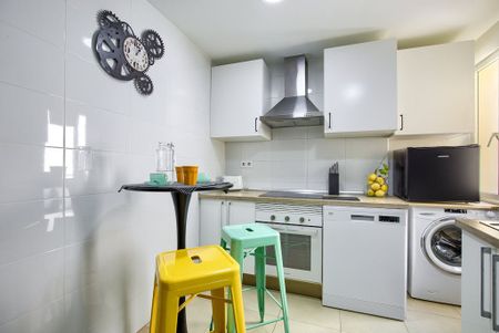 Calle de Sancho Dávila, Madrid, Community of Madrid 28028 - Photo 5