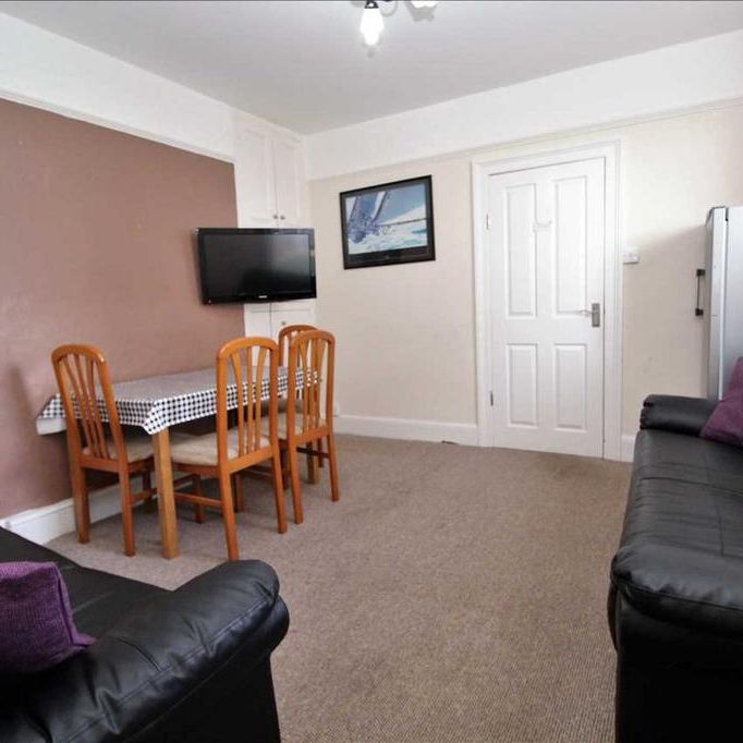 5 bedroom house share to rent - Photo 1