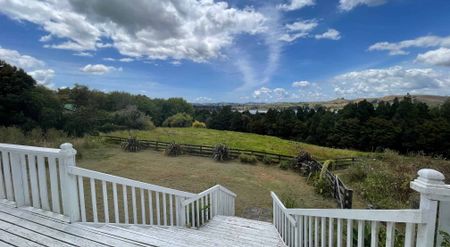 3 Bedroom House with Rural Views - Photo 3