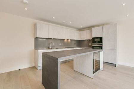 3 Bed Penthouse, Hurlingham Apartments, SW6 - Photo 5