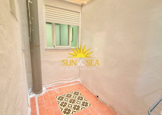 3-BEDROOM APARTMENT FOR RENT IN SANTA POLA - ALICANTE