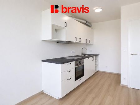 Pronájem bytu 1+kk 38 m2 - Фото 4