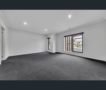 16 Witham Road, Maddingley, Vic 3340 - Photo 6