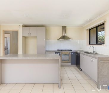 66 Grimshaw Street, Richardson ACT 2905 - House For Rent | Domain - Photo 5