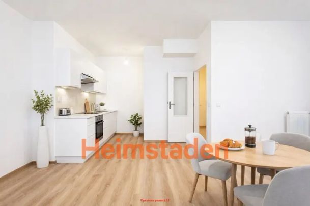 Pronájem bytu 2+kk 65 m - Photo 1