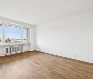 Schöne 4.5-Zimmerwohung in Pratteln - Photo 1