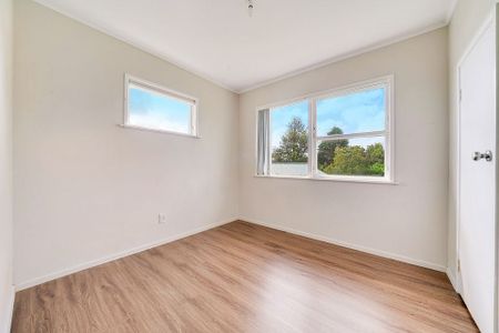 3 Bedroom House - Photo 4