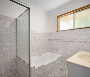 Comfort, charm, and convenience in a sought-after location - Photo 5