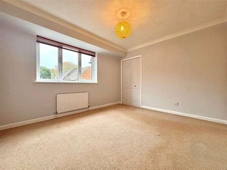 Tavern Court, Fernhurst, Haslemere, West Sussex, GU27 - Photo 3