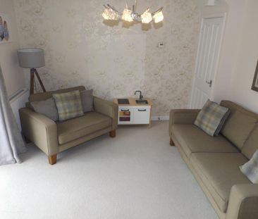 3 bedroom townhouse to rent - Photo 2