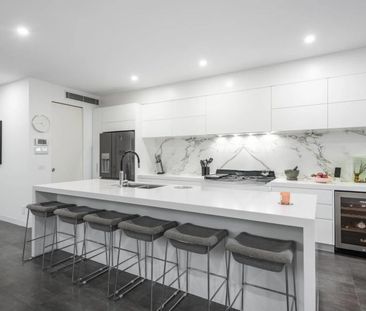 Designed for effortless living across every stage of life - Photo 6