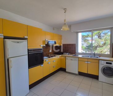 Location Appartement 3 pièces 89m² - Photo 3