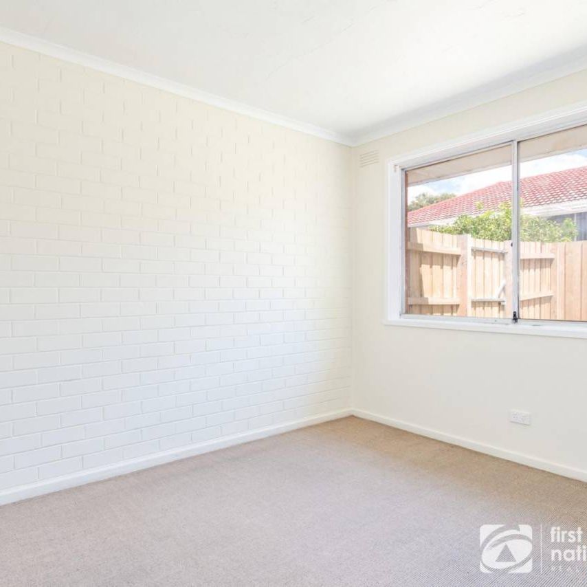 Low maintenance living - Photo 1