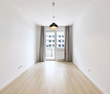 Pronájem bytu 3+kk • 99 m²Zvěřinova, Praha - Strašnice - Photo 1
