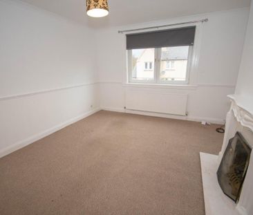 3 bedroom flat to rent - Photo 4