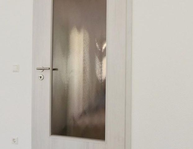 Schön renovierte, helle und bezugsfertige 1,5 ZimmerWohnung, in Silberstraße - Photo 1