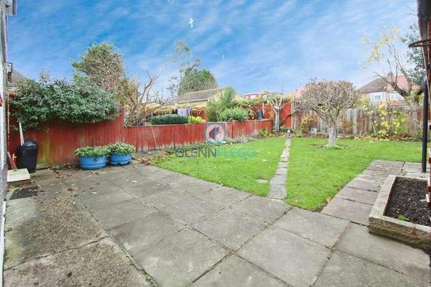 Kendal Drive, Slough, SL2 - Photo 1