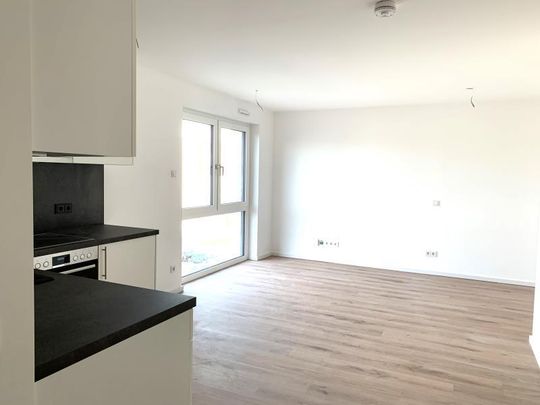 N-Schweinau: Erstbezug! Geräumige, helle 1-Zi-Whg. (4.OG) mit EBK & Aufzug - Photo 1