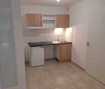 T2 NEUF AVEC TERRASSE + JARDIN ET PARKING - Photo 2