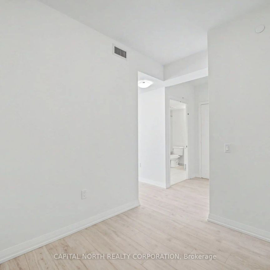 27 Korda Gate #2601 - Photo 1