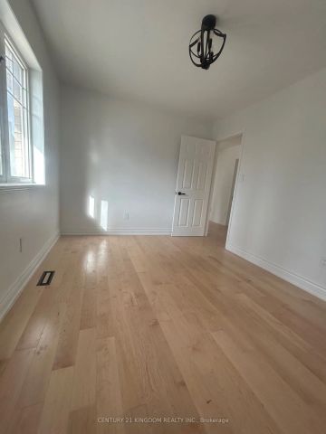 1 Seaton Park Road - Photo 2