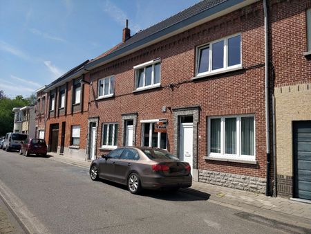 Gezellige woning met twee slaapkamers in het centrum van Lokeren - Photo 4