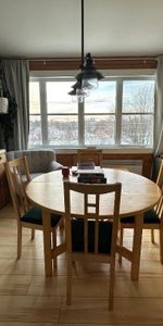 Grand 4 1/2 (duplex tranquille) - Photo 3