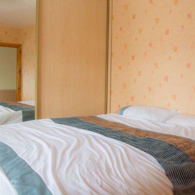 Killester Park, Dublin - Photo 1