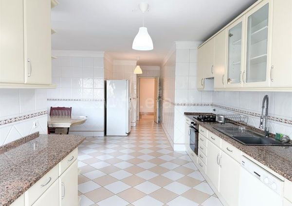 Apartamento T3 em Lisboa