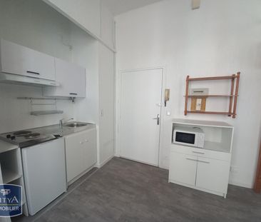 Location Appartement 1 pièce 17m² AGEN 47000 - Photo 2