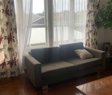 Charming 3BR Home in Wai O Taiki Bay - Photo 2