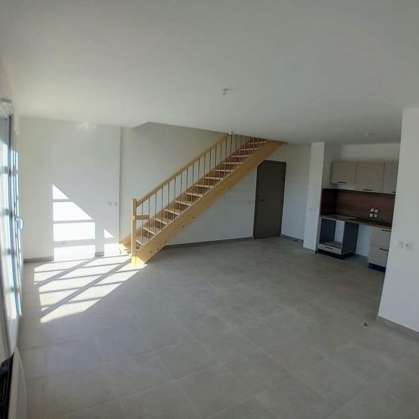 Appartement T4 - Résidence neuve - Les Jardins du Petit Mazet - Istres - Photo 1