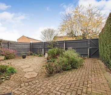 Fosseway Avenue, Moreton-in-marsh, Gloucestershire, GL56 - Photo 4