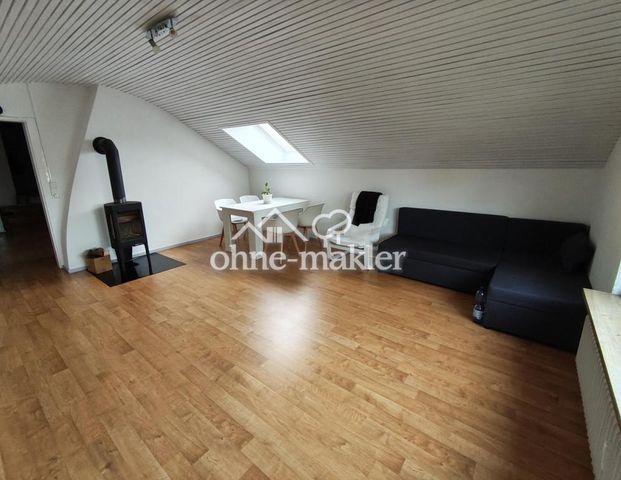 Wunderschönes 1,5-Zimmer-Dachgeschoss Appartement mit Einbauküche in Biberach - Foto 1