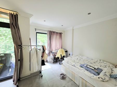 Sussex Way, N19 4HY, Archway - Photo 4