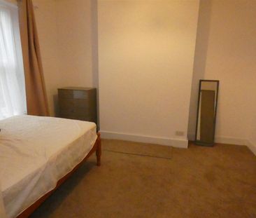 2 bed terraced house to rent in Meldon Terrace, Heaton - Photo 4