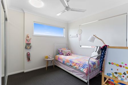 15 Intelligence Street, Oonoonba QLD 4811 - House For Rent | Domain - Photo 2