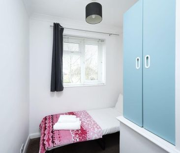 2 bedroom maisonette to rent - Photo 1