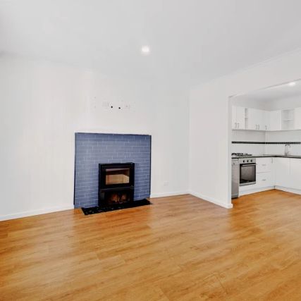 2 Bed, 1 Bath - Photo 1