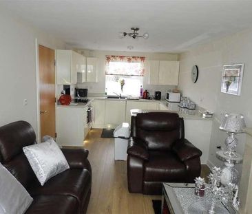 Orpen Close, Swindon, SN3 - Photo 5