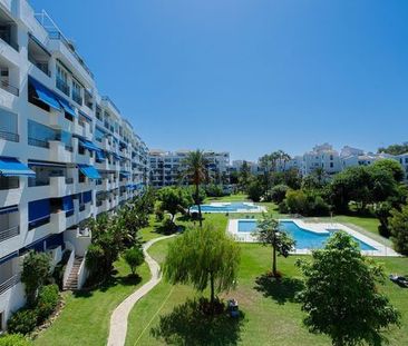 Alquiler de ático en Terrazas de Banús s/n - Photo 6