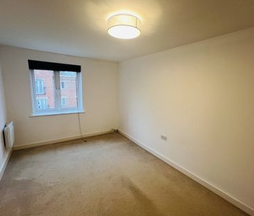 Grenfell Road - Photo 3