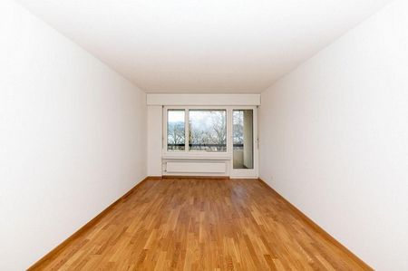 Seeblick & Sommerlicht - Ihre neue Wohnung in Männedorf - Foto 2