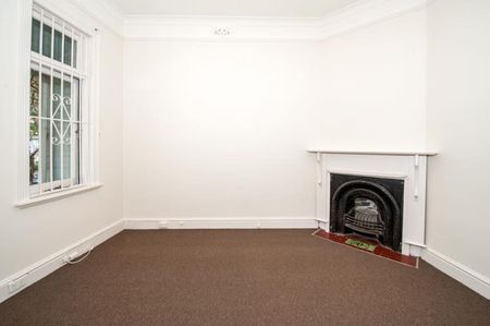 11 Walker Ave Edgecliff NSW 2027 - Photo 2