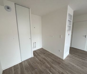Location Appartement 1 pièce 38m² - Photo 1